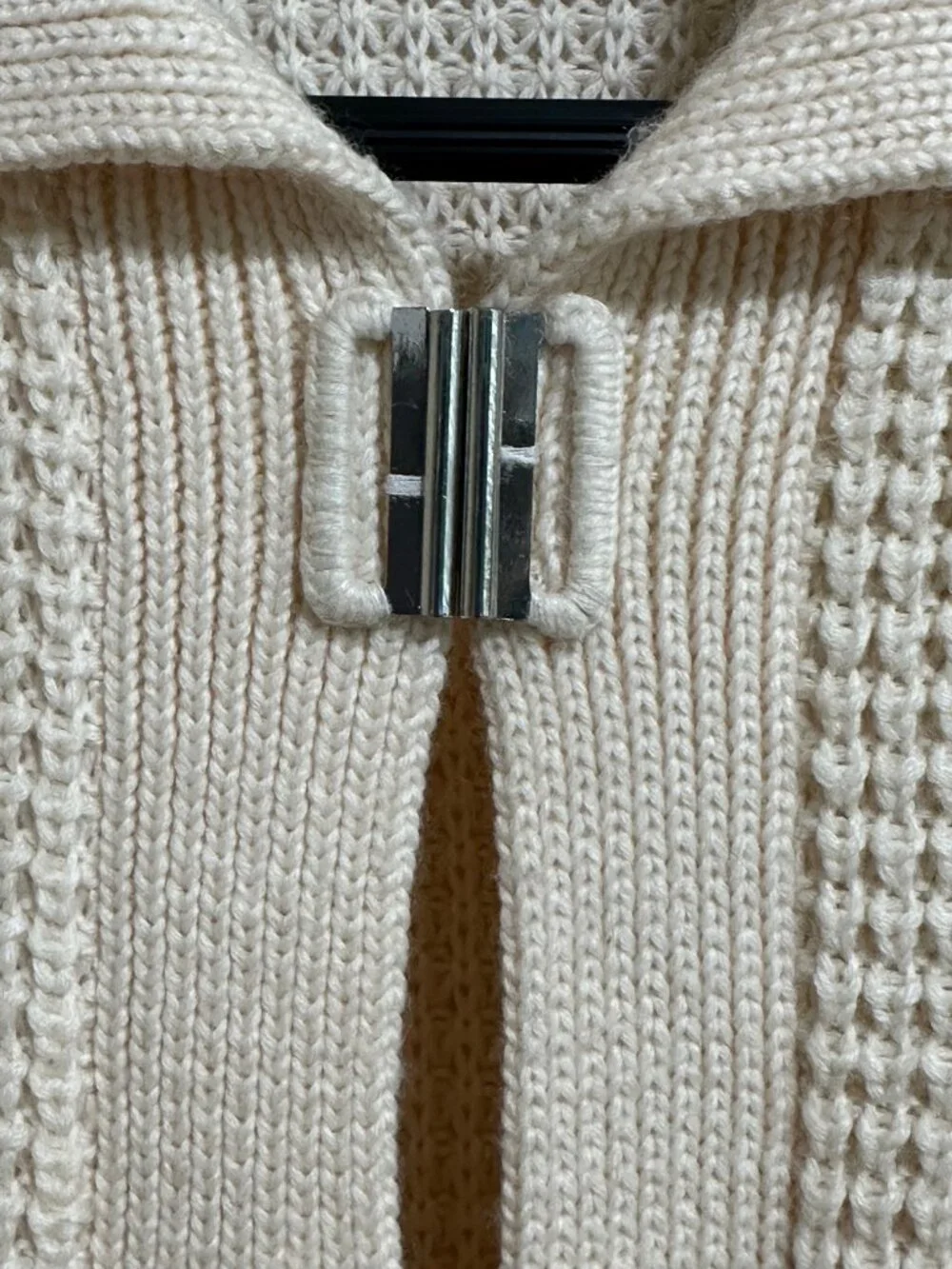 Chico's Long Open-Knit Cream Cardigan with Metal Buckle Closures - Size 1 /US 8 - Picture 8 of 12